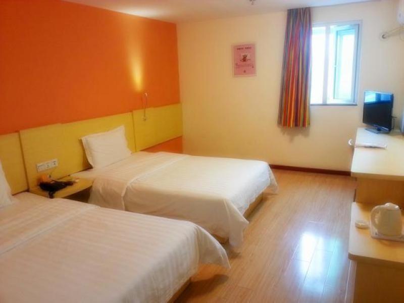 7Days Inn Dongguan Conference & Exhibition Center ภายนอก รูปภาพ
